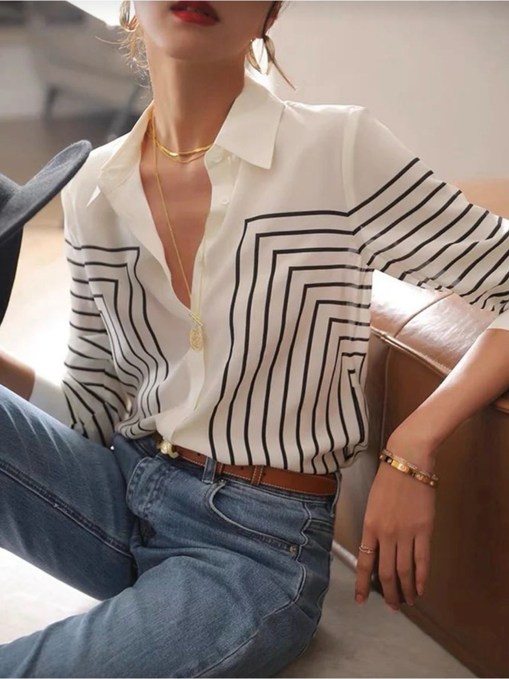 STYLEWE White Button-Down Shirt with Black Geometric and Stripe Details Medium